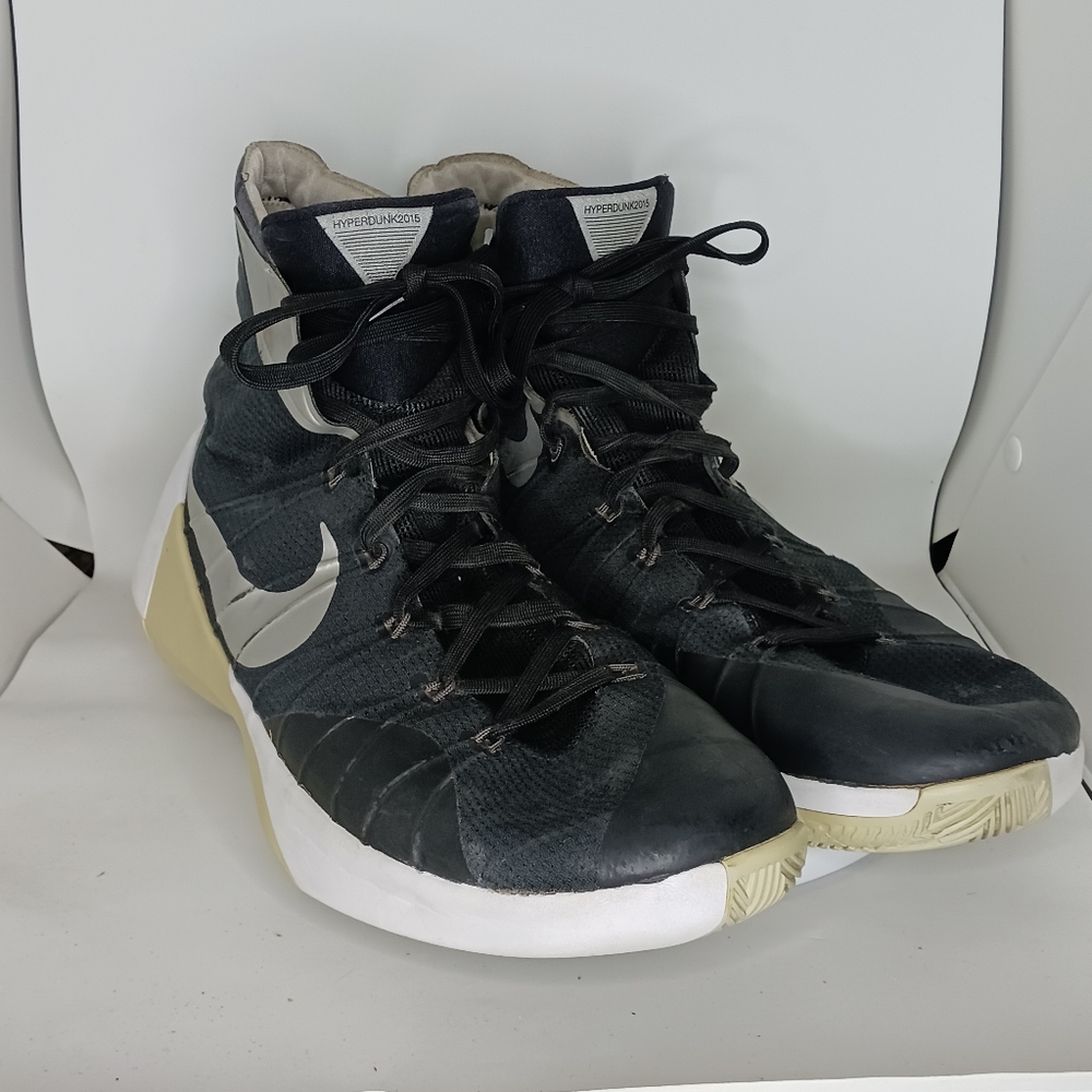 Nike Hyperdunk - image 1